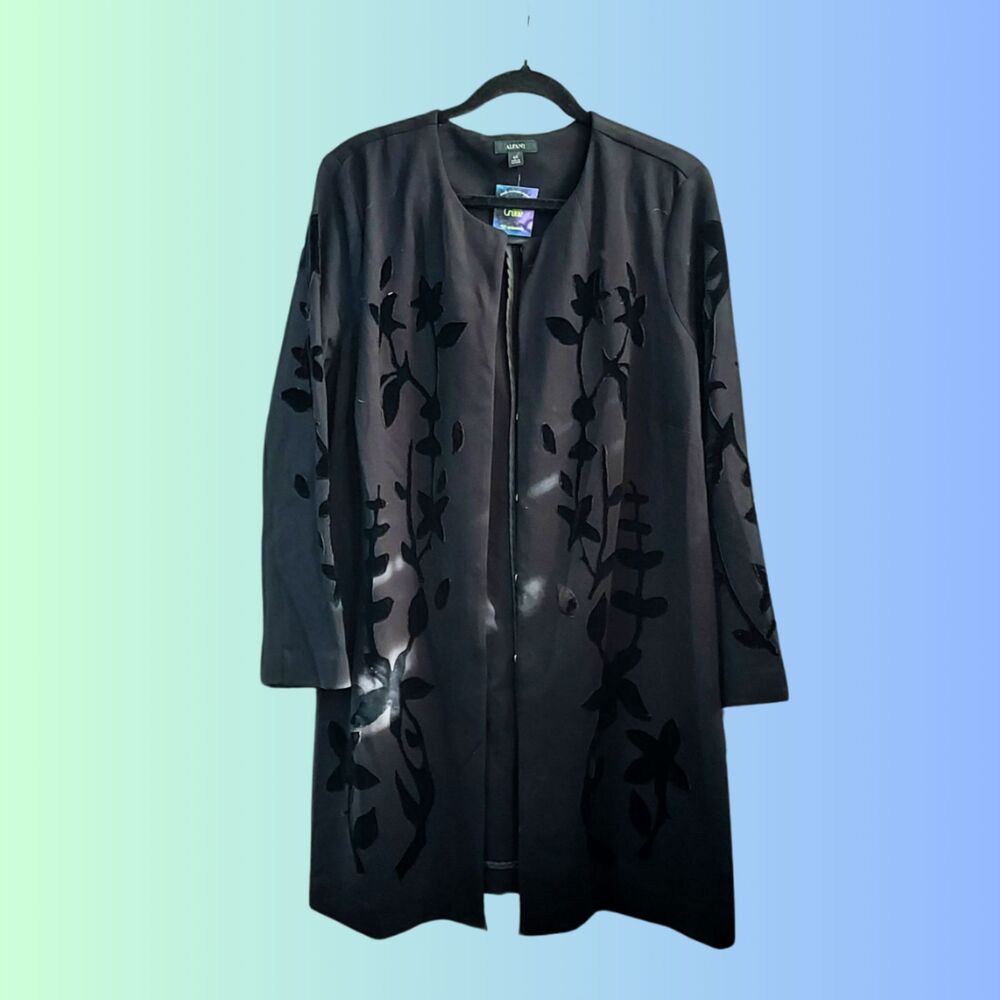 Velvet Accent Jacket (XXL) Never Worn